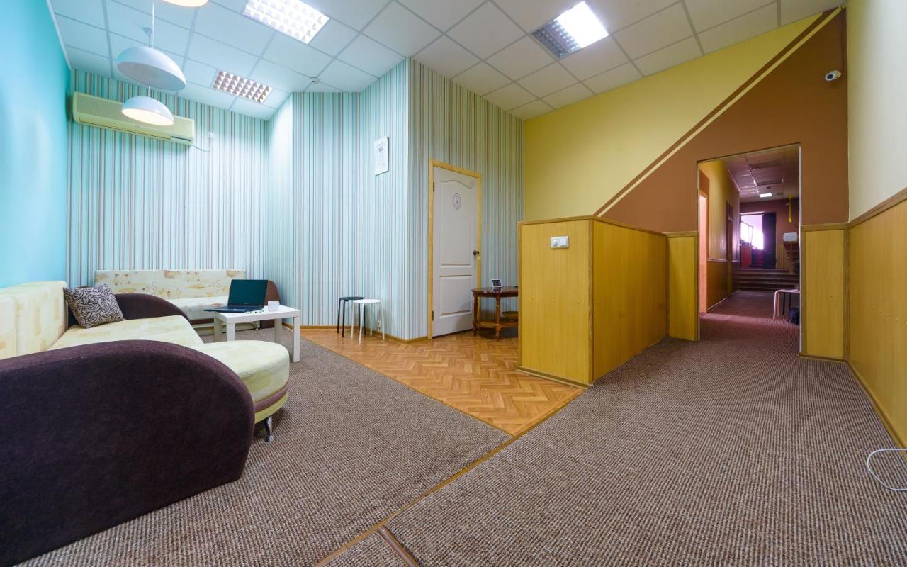 На Дерибасівській Odessa Exteriör bild